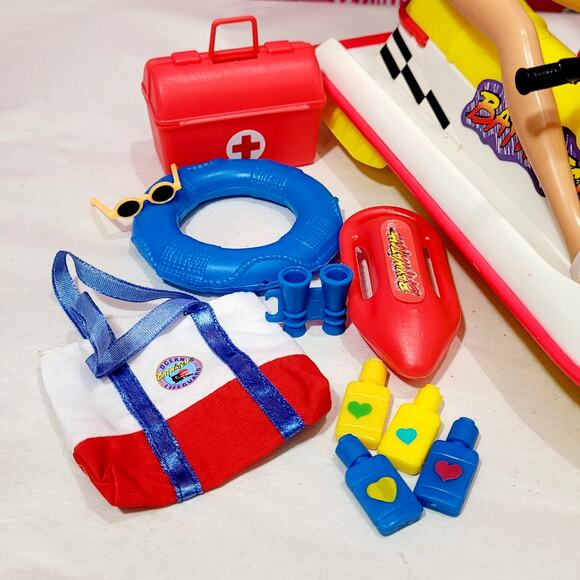 Baywatch Lifeguard Training Play Set CJ Parker Pam Anderson Doll 1997 Jet Ski - Picture 2 of 9